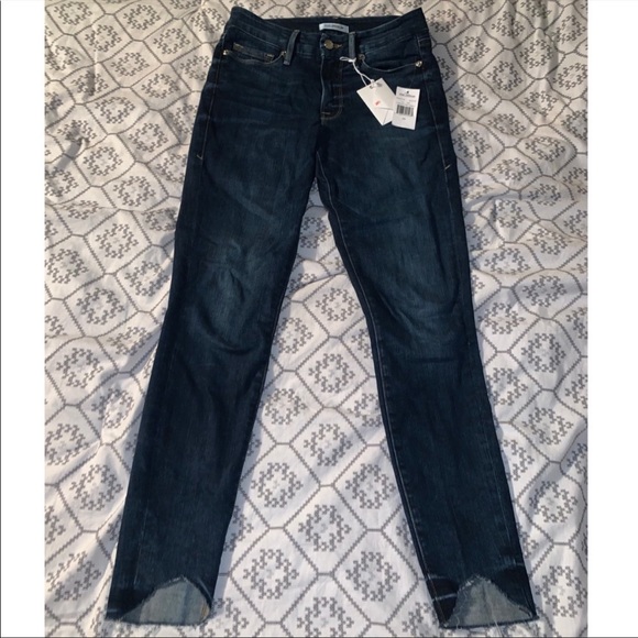 Good American Jeans…. Good legs. - Picture 1 of 3